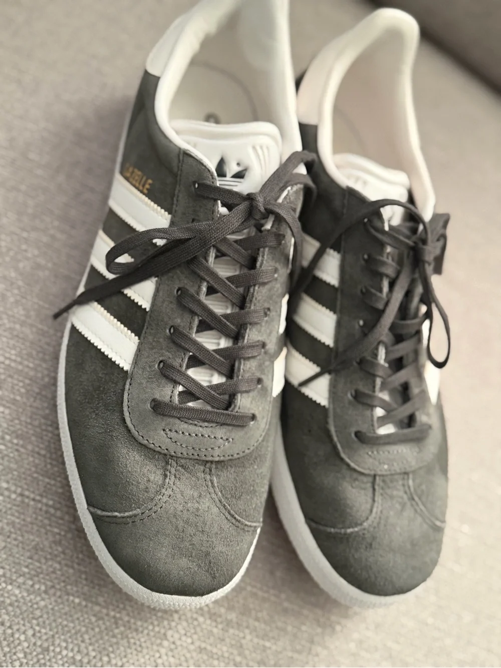 adidas timeless gazelle